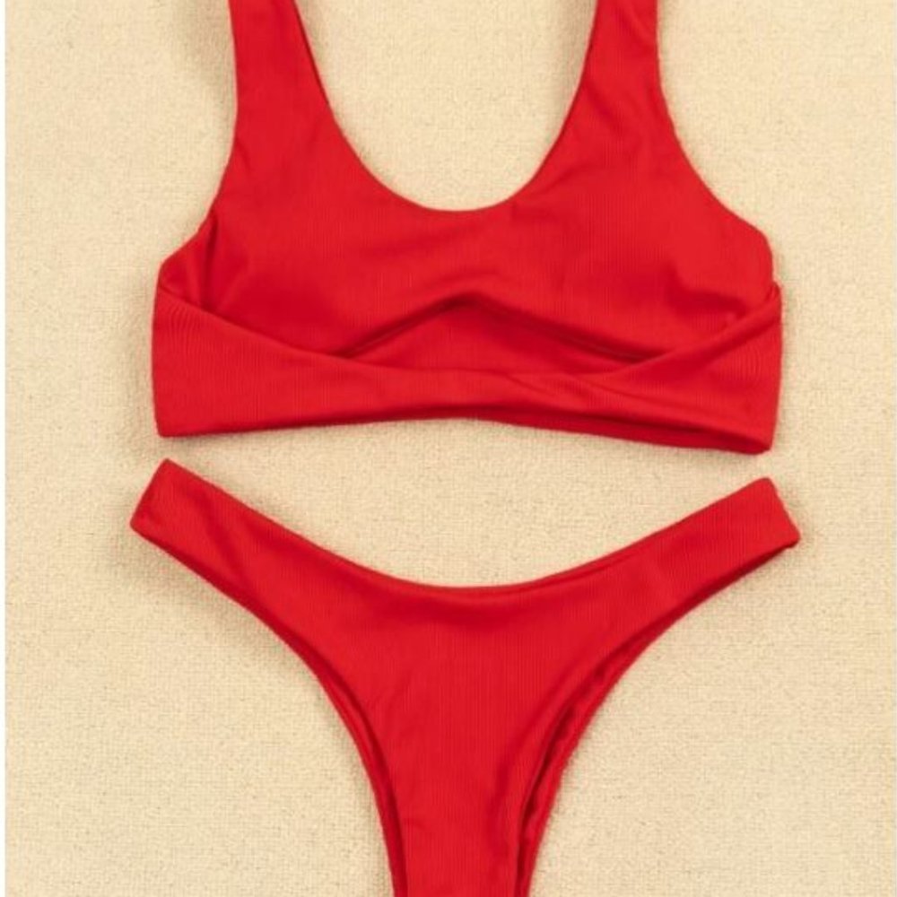 ♥️Ribbed Cut Out Bikini♥️